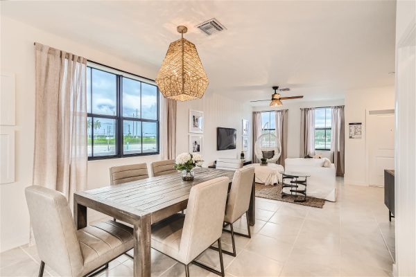 1491_NE_5th_Ave_-_Web_Quality_-_007_-_11_Dining_Room